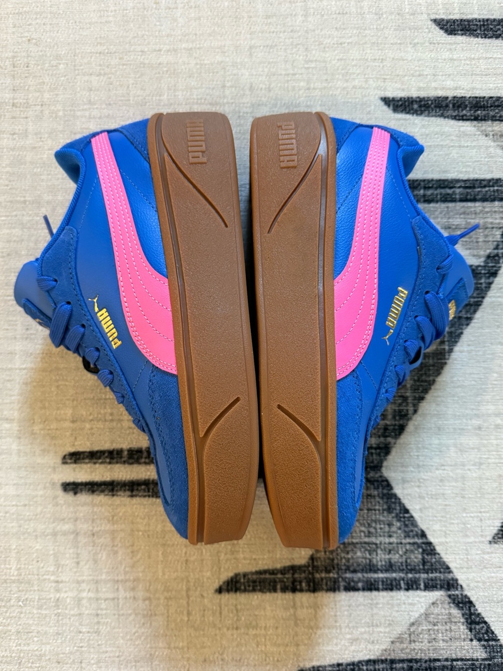 NEW PUMA Club II Era Women's Platform Sneakers - Vivid Blue / Pink - Size 8